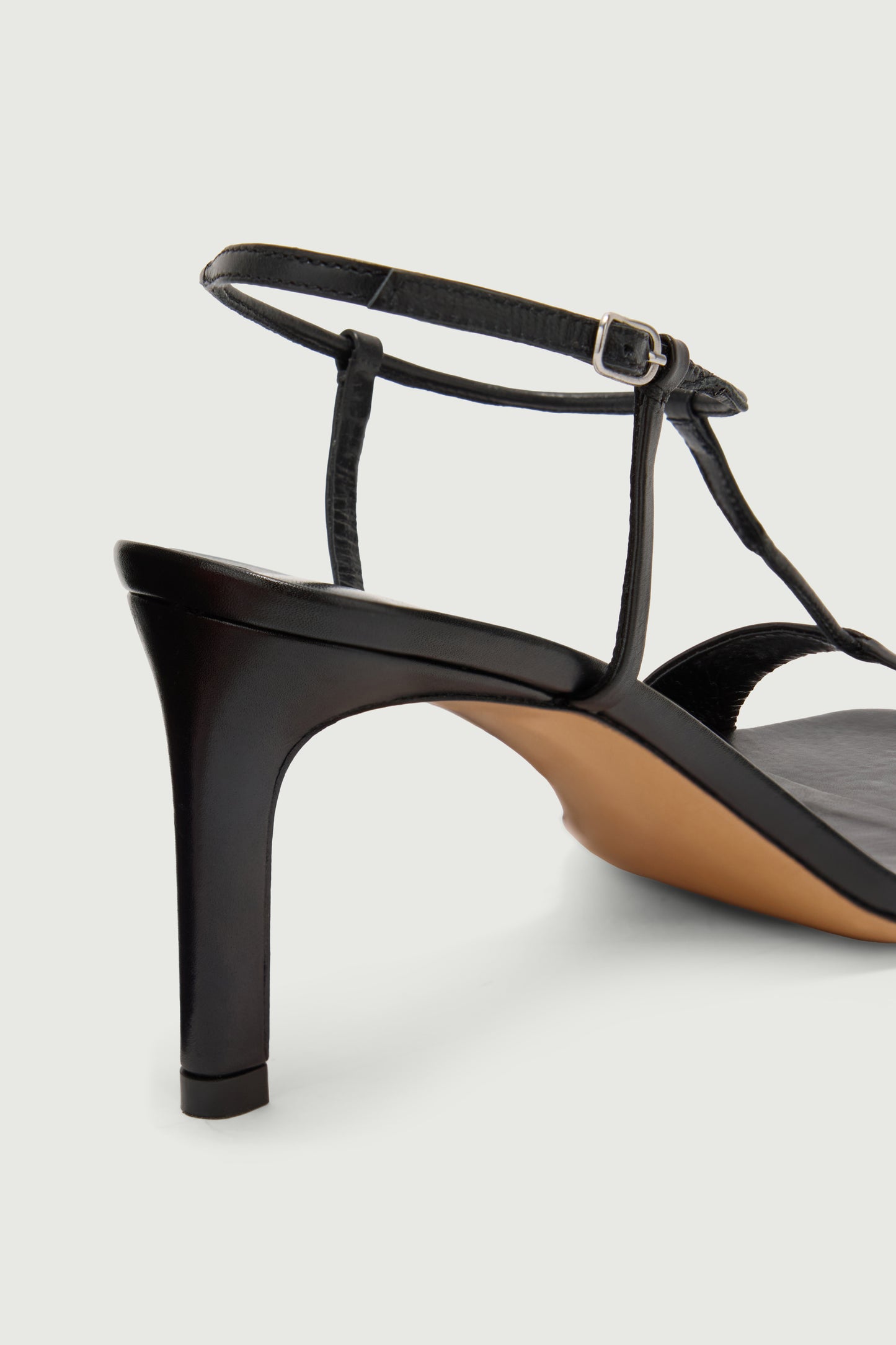 Cecilie sandals - Black Leather with Heel - Soeur