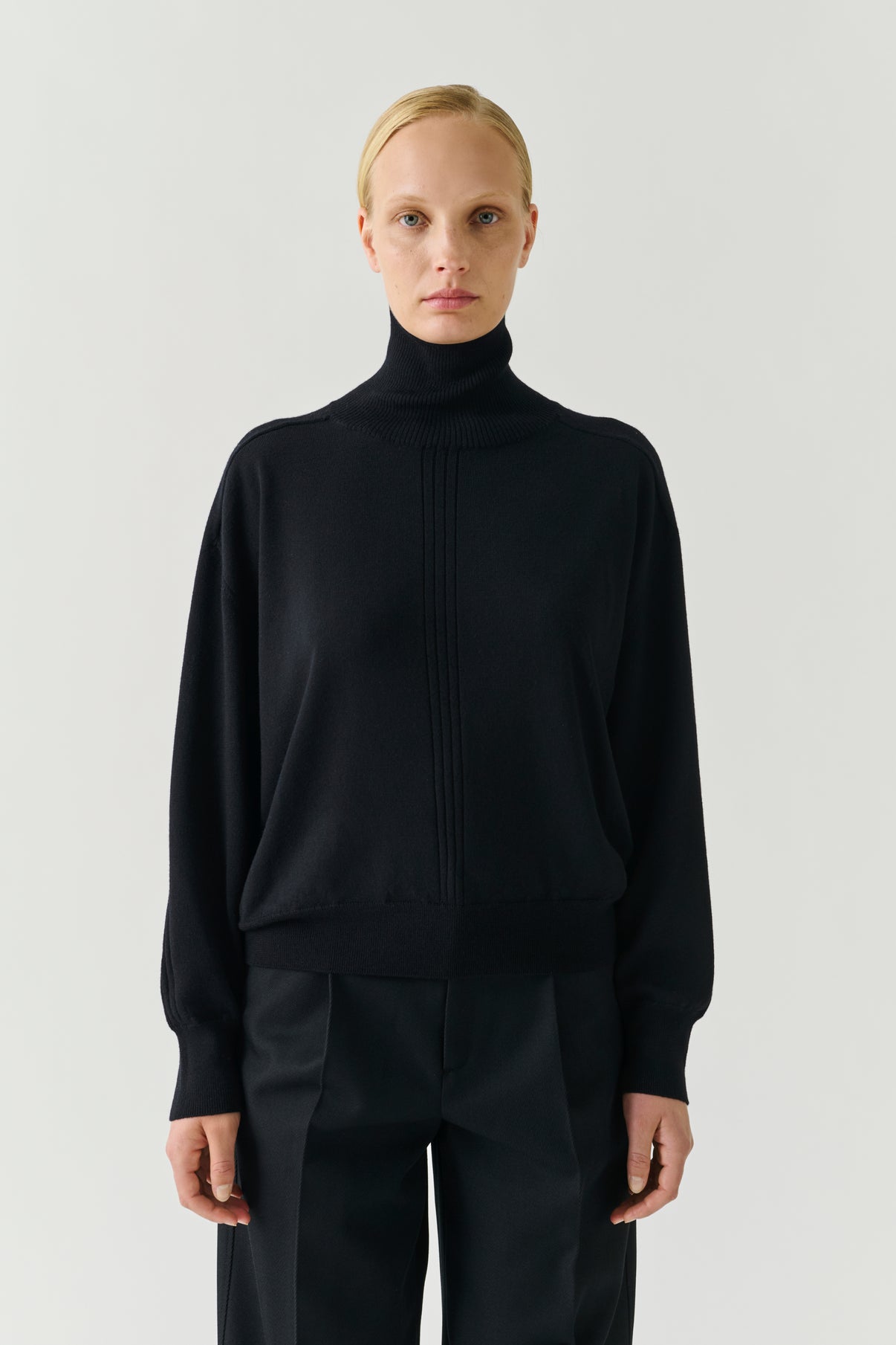 Nord pullover - Black Merino Wool Oversized Roll Collar - Soeur vue 1