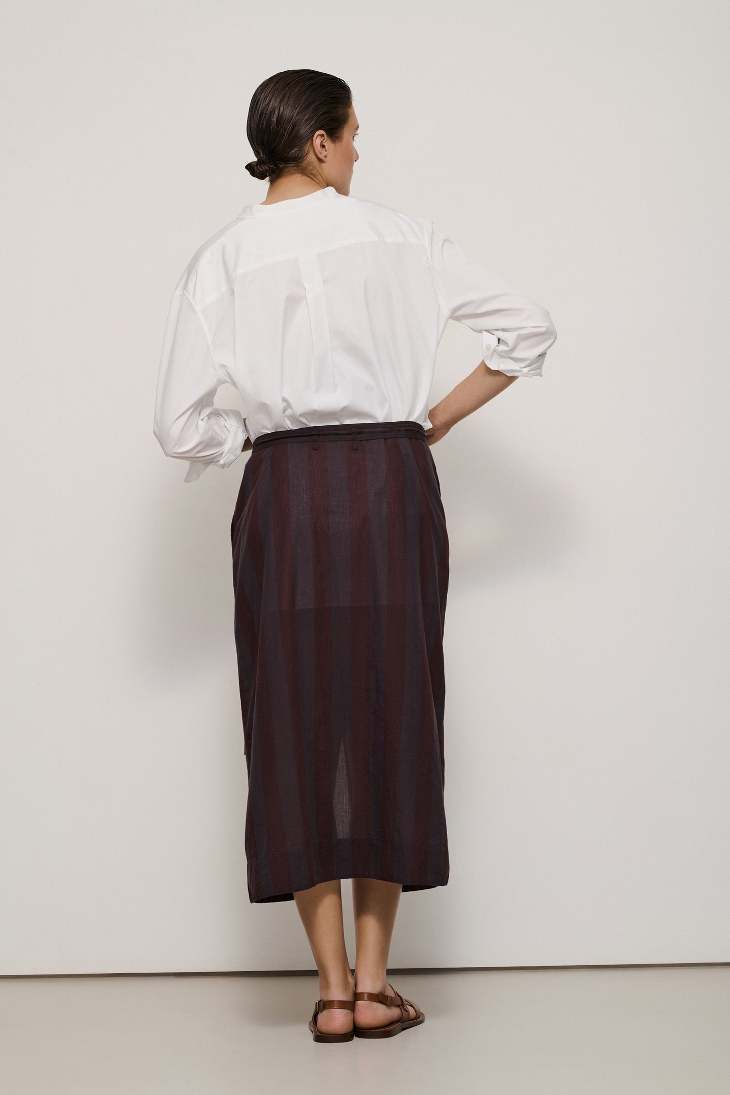 LA BURGUNDY GONNA SKIRT